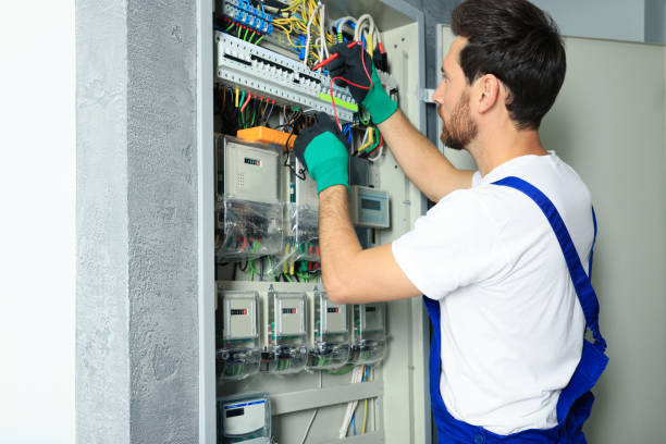 Best Circuit Breaker Repair  in Bedford Heights, OH